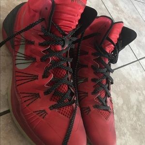 Nike hyperdunk men’s size 14